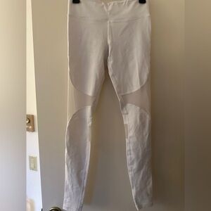 ALO Yoga Women's White Leggings